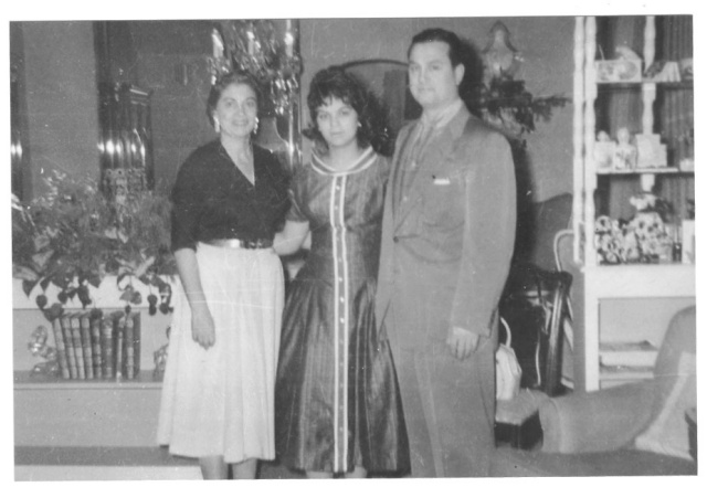 Carole Scaldeferri & parents