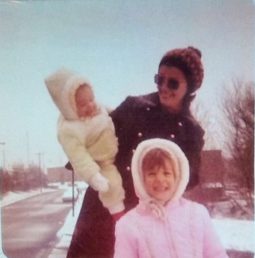 Pat Molittieri with her daughters